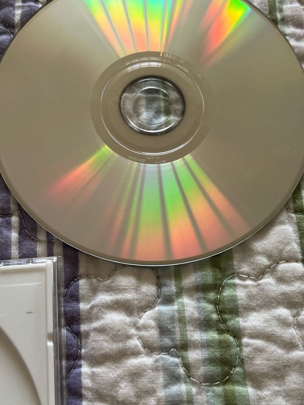 Miley Cyrus & Max Azria Purple CD Back Cover - Picture 7 of 7